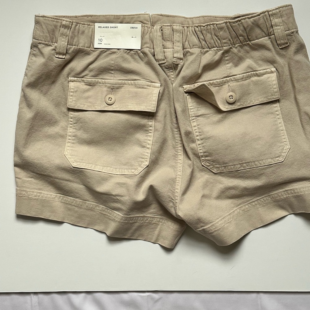 Women's American Eagle Casual Shorts size 10 - Picture 2 of 6